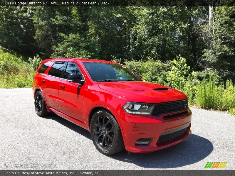 Front 3/4 View of 2019 Durango R/T AWD