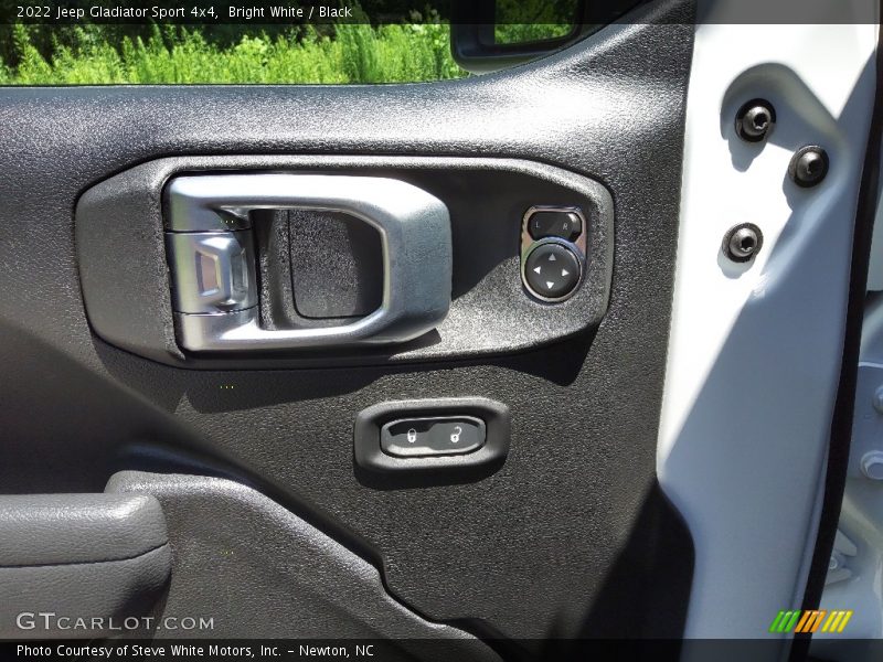 Bright White / Black 2022 Jeep Gladiator Sport 4x4