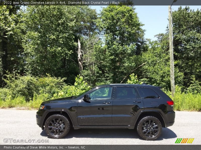  2022 Grand Cherokee Laredo X 4x4 Diamond Black Crystal Pearl