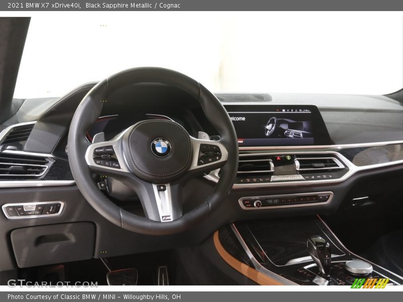 Black Sapphire Metallic / Cognac 2021 BMW X7 xDrive40i