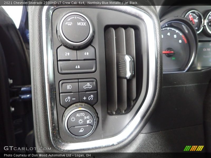 Northsky Blue Metallic / Jet Black 2021 Chevrolet Silverado 2500HD LT Crew Cab 4x4