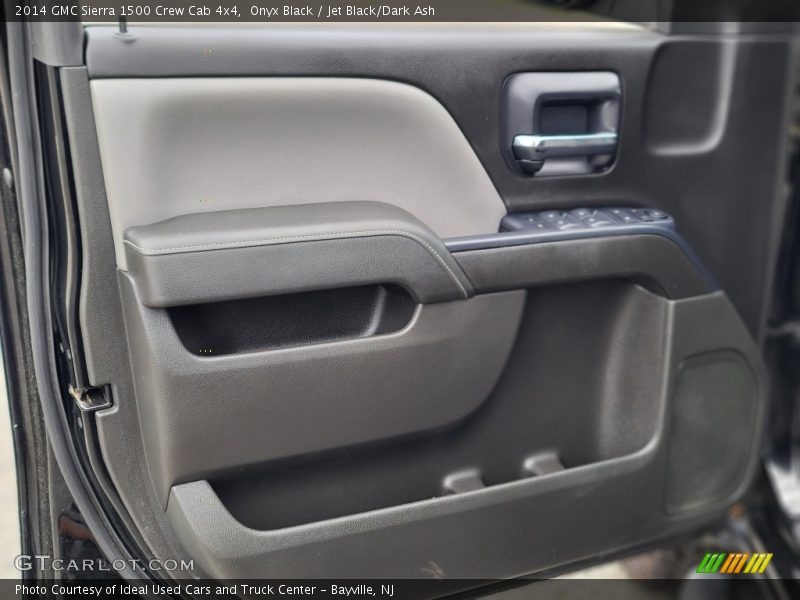 Door Panel of 2014 Sierra 1500 Crew Cab 4x4