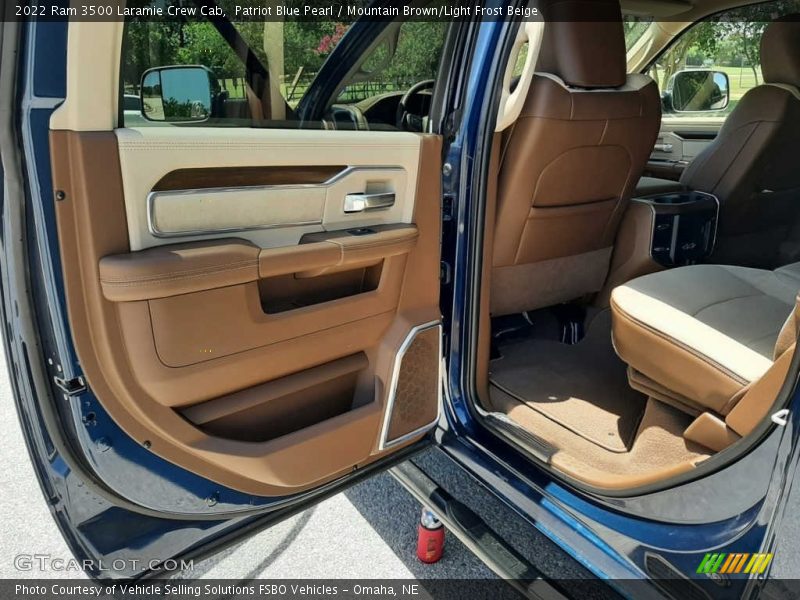 Patriot Blue Pearl / Mountain Brown/Light Frost Beige 2022 Ram 3500 Laramie Crew Cab