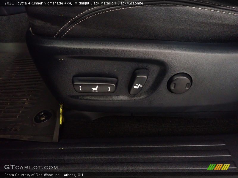 Midnight Black Metallic / Black/Graphite 2021 Toyota 4Runner Nightshade 4x4