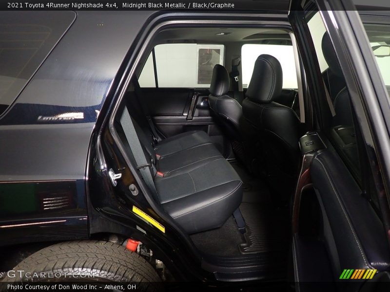 Midnight Black Metallic / Black/Graphite 2021 Toyota 4Runner Nightshade 4x4