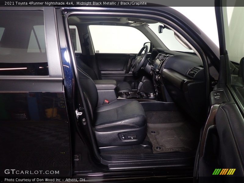 Midnight Black Metallic / Black/Graphite 2021 Toyota 4Runner Nightshade 4x4