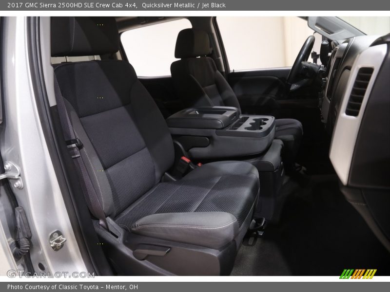 Quicksilver Metallic / Jet Black 2017 GMC Sierra 2500HD SLE Crew Cab 4x4