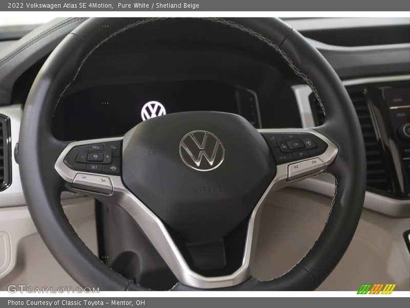 Pure White / Shetland Beige 2022 Volkswagen Atlas SE 4Motion