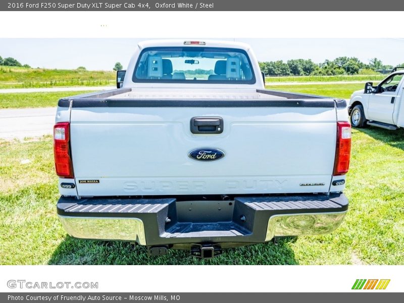 Oxford White / Steel 2016 Ford F250 Super Duty XLT Super Cab 4x4