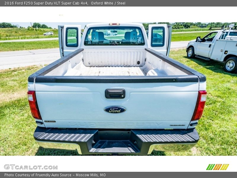 Oxford White / Steel 2016 Ford F250 Super Duty XLT Super Cab 4x4