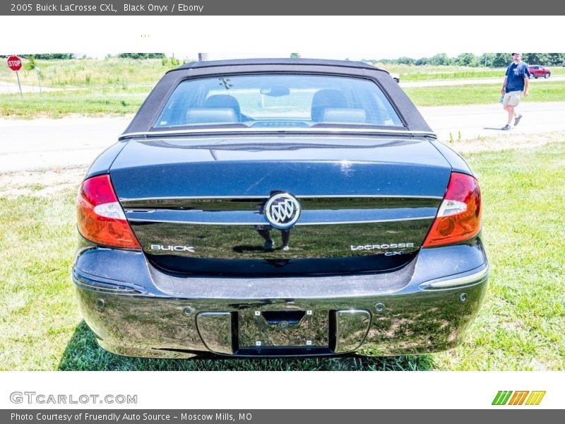 Black Onyx / Ebony 2005 Buick LaCrosse CXL
