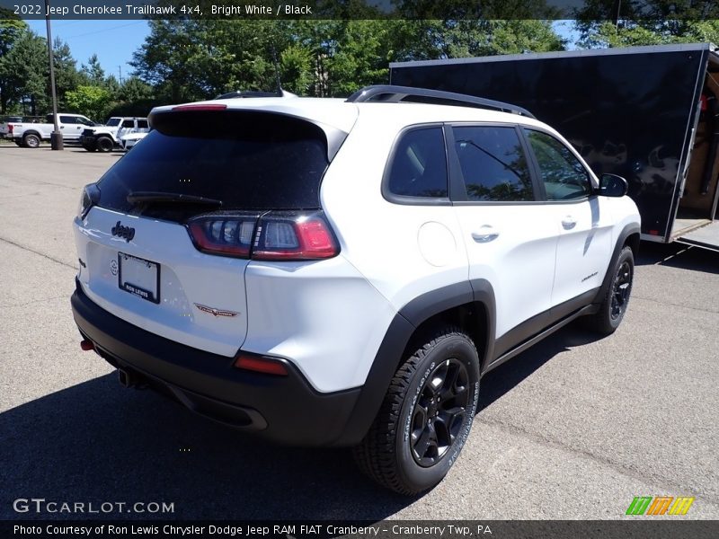 Bright White / Black 2022 Jeep Cherokee Trailhawk 4x4