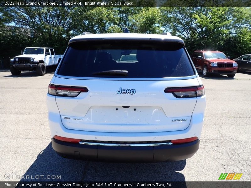 Bright White / Global Black 2022 Jeep Grand Cherokee L Limited 4x4