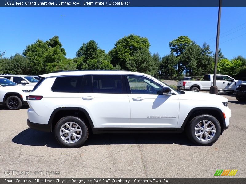 Bright White / Global Black 2022 Jeep Grand Cherokee L Limited 4x4