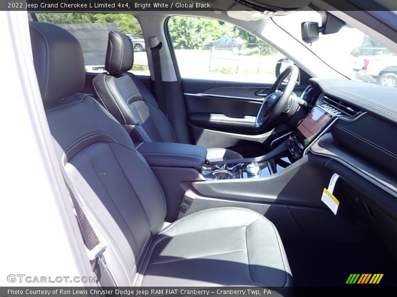 Bright White / Global Black 2022 Jeep Grand Cherokee L Limited 4x4