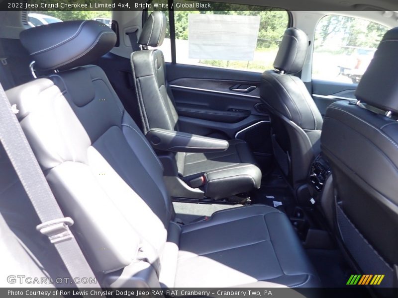 Bright White / Global Black 2022 Jeep Grand Cherokee L Limited 4x4