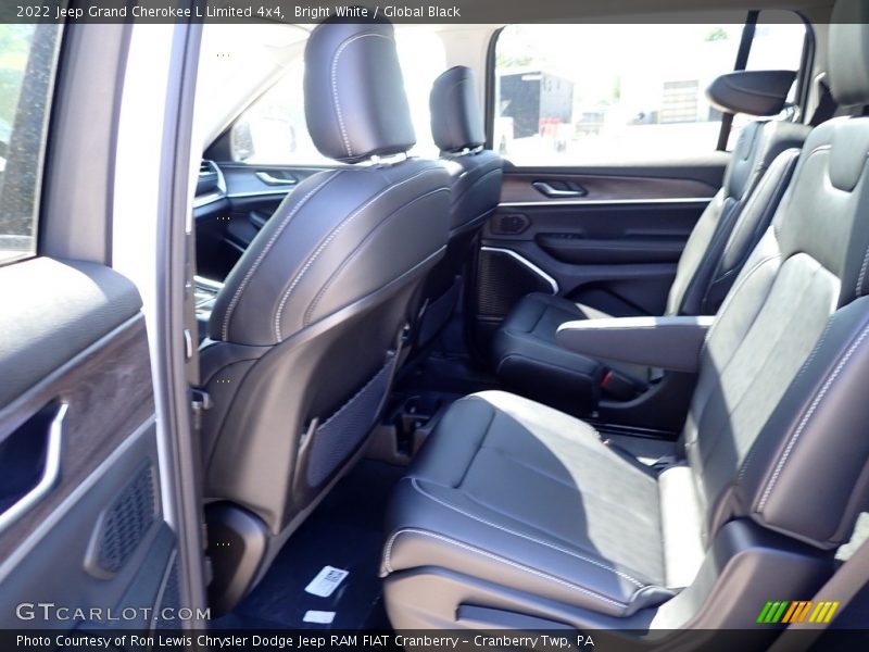 Bright White / Global Black 2022 Jeep Grand Cherokee L Limited 4x4