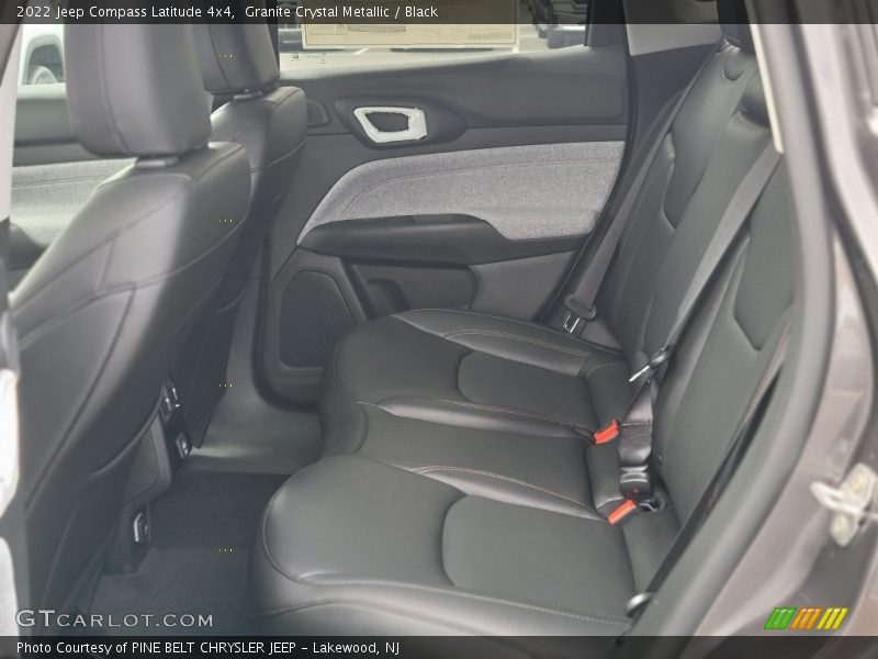 Granite Crystal Metallic / Black 2022 Jeep Compass Latitude 4x4