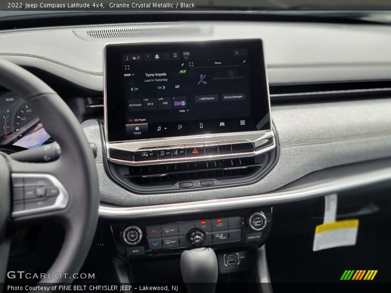Granite Crystal Metallic / Black 2022 Jeep Compass Latitude 4x4
