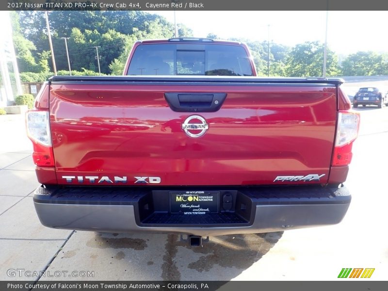 Cayenne Red / Black 2017 Nissan TITAN XD PRO-4X Crew Cab 4x4