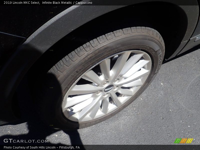 Infinite Black Metallic / Cappuccino 2019 Lincoln MKC Select