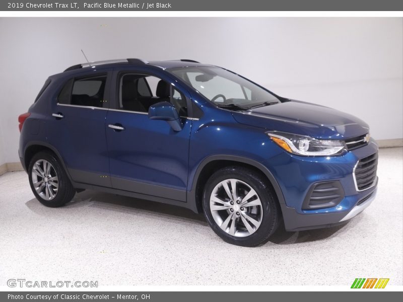 Pacific Blue Metallic / Jet Black 2019 Chevrolet Trax LT