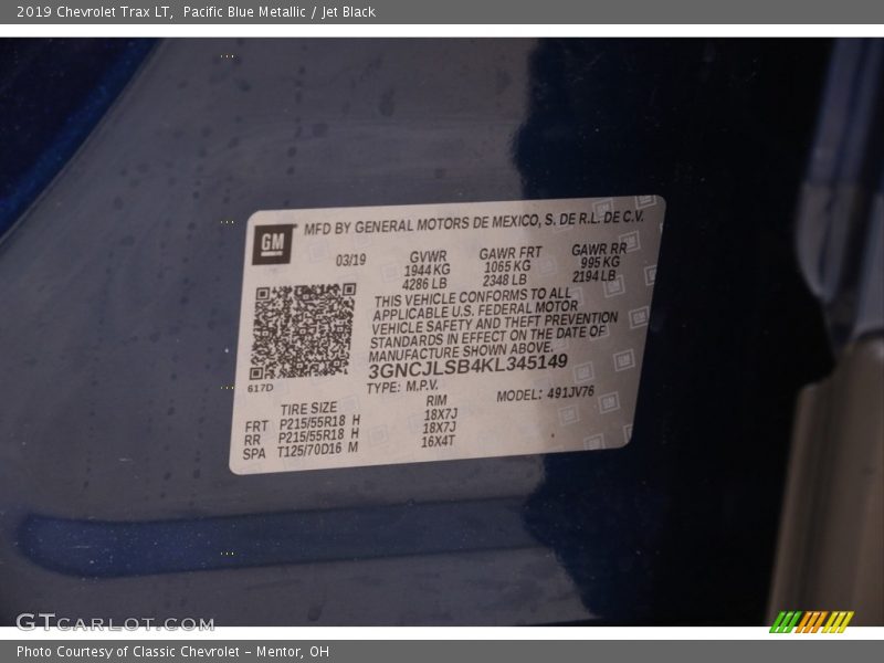 Pacific Blue Metallic / Jet Black 2019 Chevrolet Trax LT