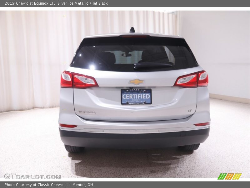 Silver Ice Metallic / Jet Black 2019 Chevrolet Equinox LT