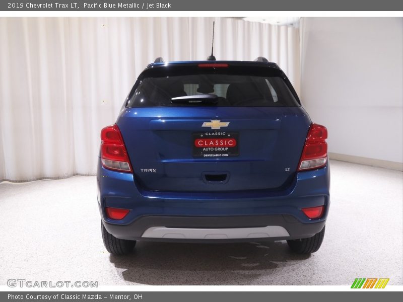 Pacific Blue Metallic / Jet Black 2019 Chevrolet Trax LT