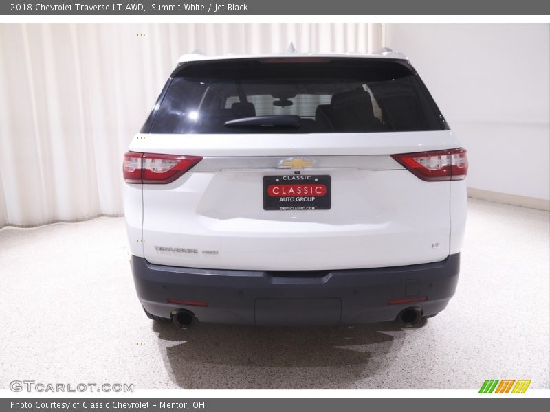 Summit White / Jet Black 2018 Chevrolet Traverse LT AWD