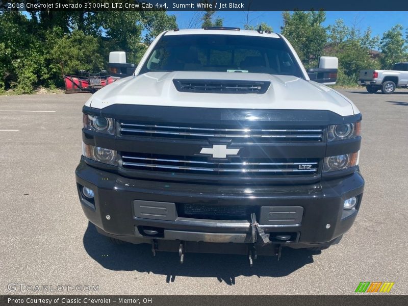 Summit White / Jet Black 2018 Chevrolet Silverado 3500HD LTZ Crew Cab 4x4