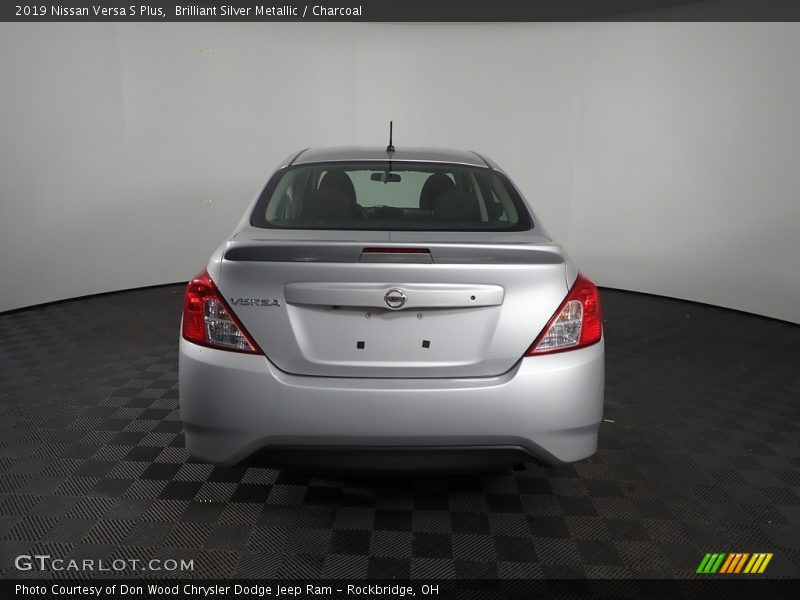 Brilliant Silver Metallic / Charcoal 2019 Nissan Versa S Plus