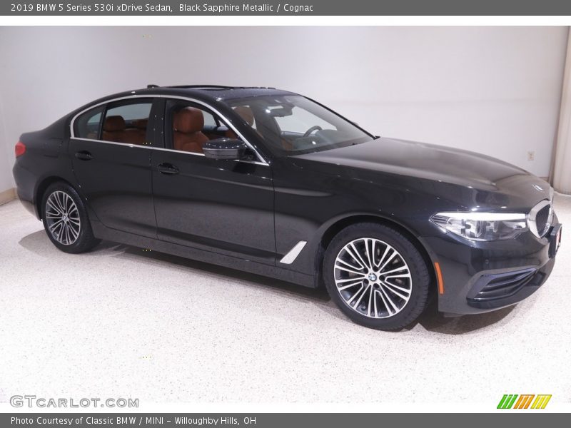 Black Sapphire Metallic / Cognac 2019 BMW 5 Series 530i xDrive Sedan