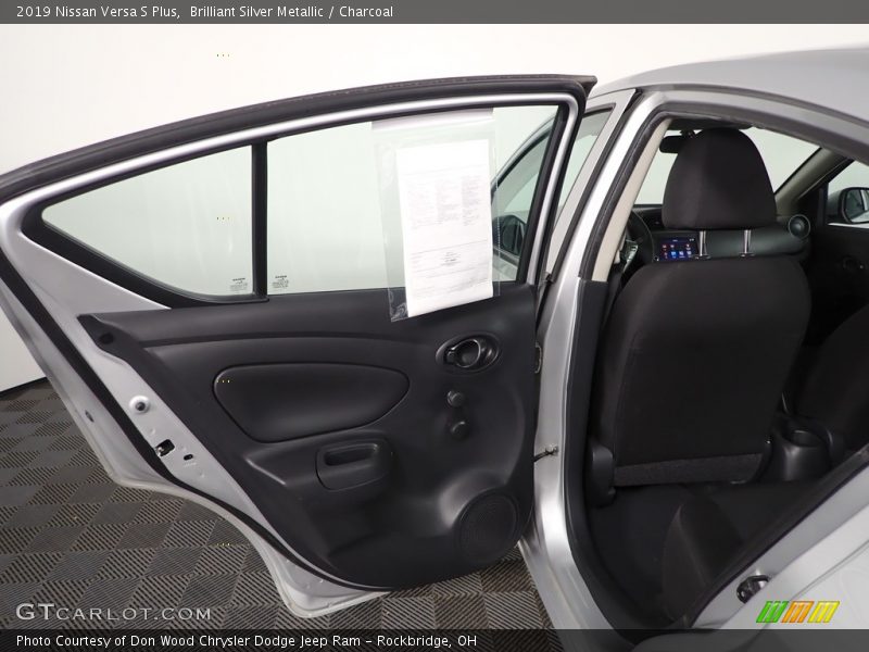 Brilliant Silver Metallic / Charcoal 2019 Nissan Versa S Plus