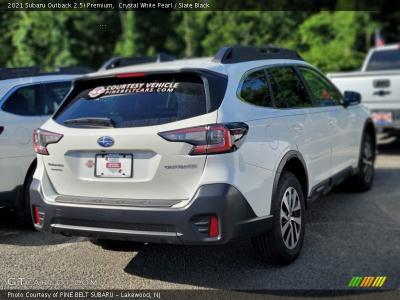 Crystal White Pearl / Slate Black 2021 Subaru Outback 2.5i Premium
