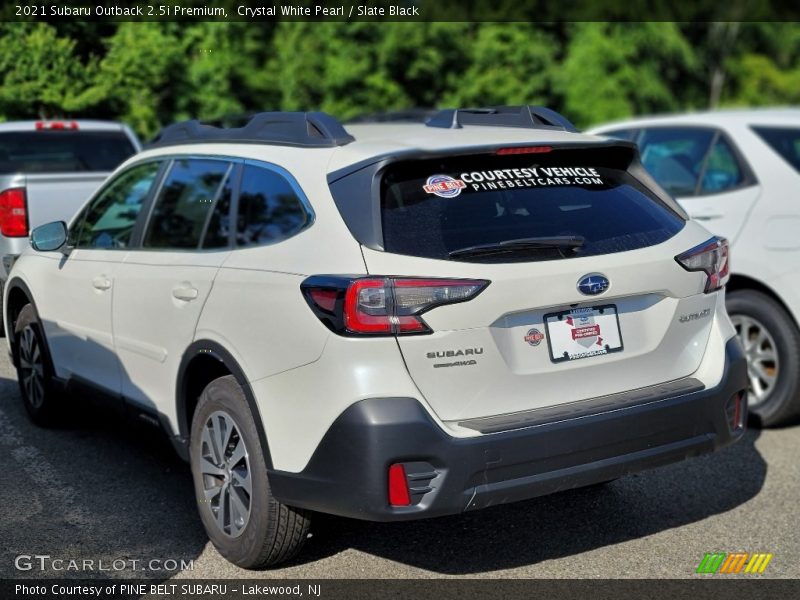 Crystal White Pearl / Slate Black 2021 Subaru Outback 2.5i Premium