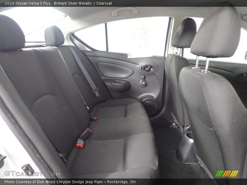 Brilliant Silver Metallic / Charcoal 2019 Nissan Versa S Plus