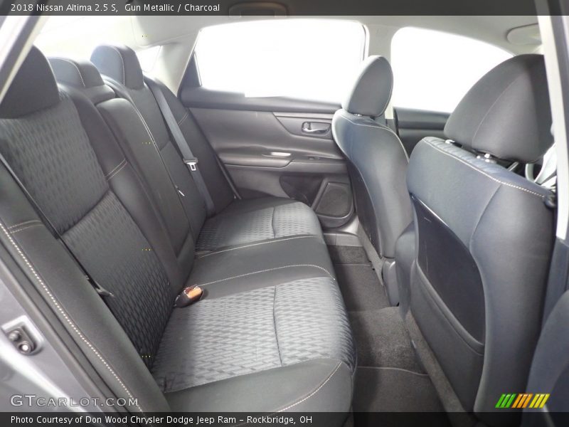 Gun Metallic / Charcoal 2018 Nissan Altima 2.5 S