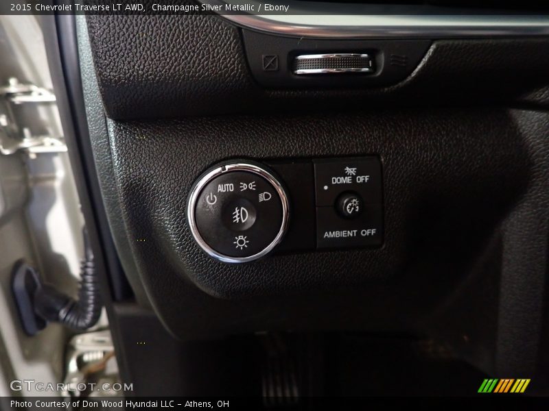 Champagne Silver Metallic / Ebony 2015 Chevrolet Traverse LT AWD