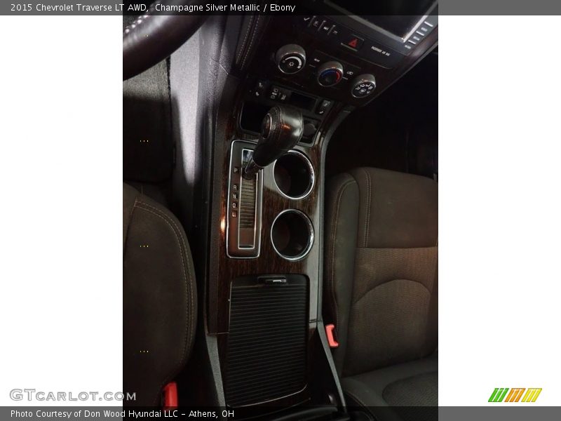 Champagne Silver Metallic / Ebony 2015 Chevrolet Traverse LT AWD