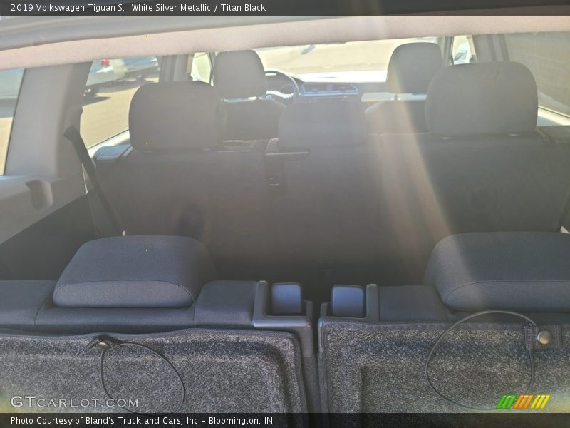 White Silver Metallic / Titan Black 2019 Volkswagen Tiguan S