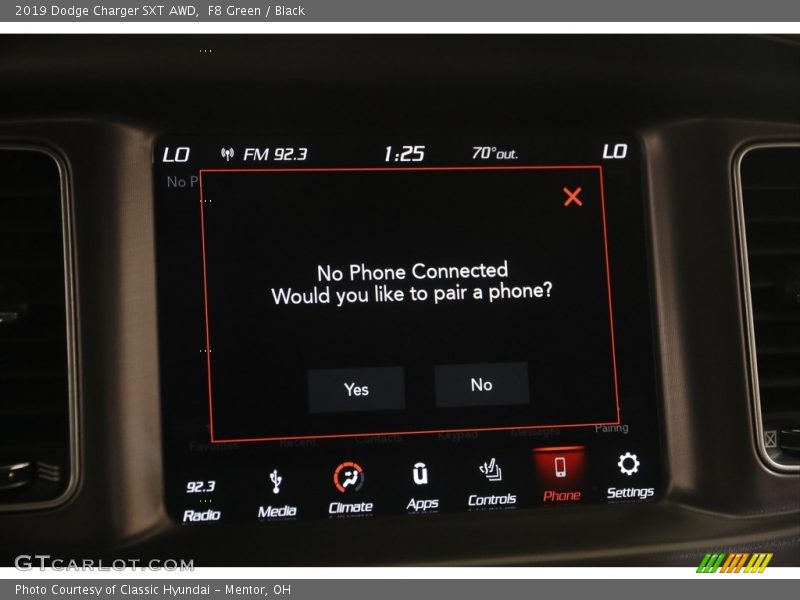 Controls of 2019 Charger SXT AWD