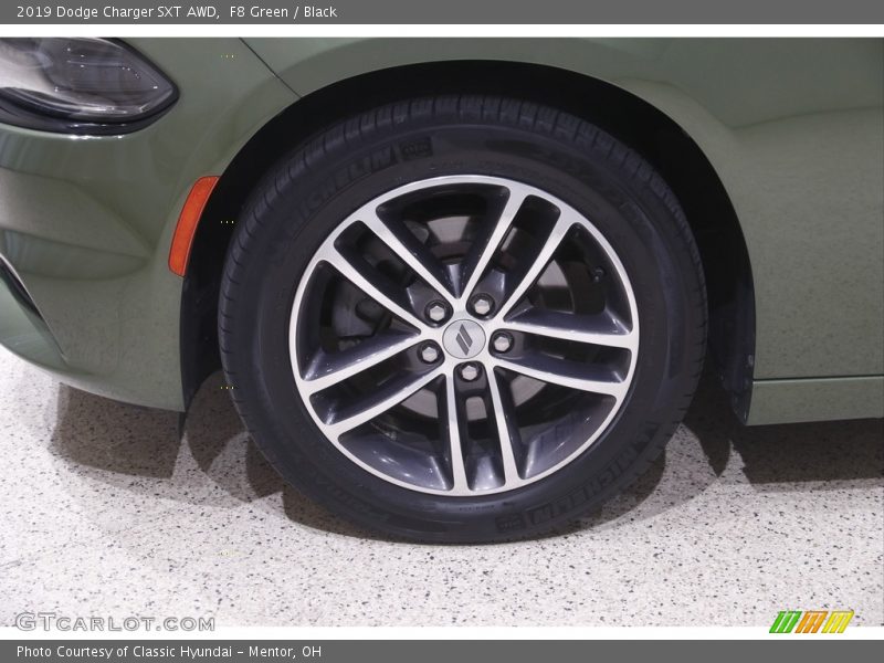  2019 Charger SXT AWD Wheel