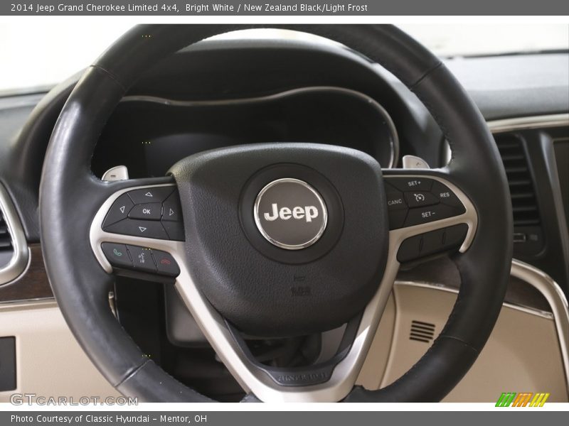 Bright White / New Zealand Black/Light Frost 2014 Jeep Grand Cherokee Limited 4x4
