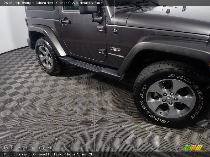 Granite Crystal Metallic / Black 2018 Jeep Wrangler Sahara 4x4