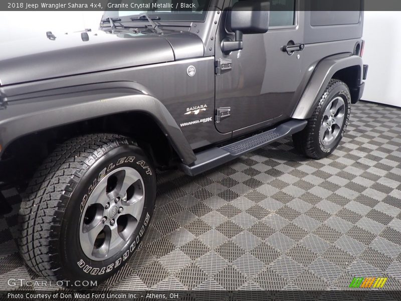 Granite Crystal Metallic / Black 2018 Jeep Wrangler Sahara 4x4