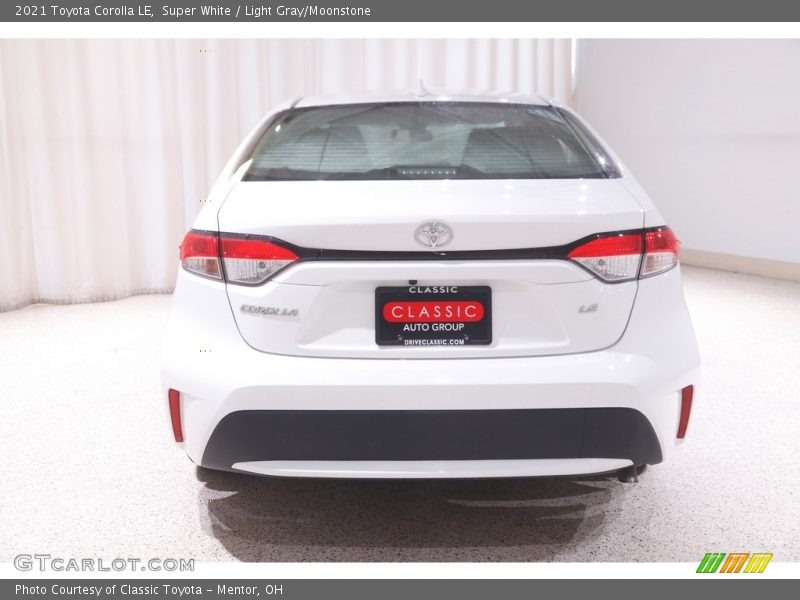 Super White / Light Gray/Moonstone 2021 Toyota Corolla LE