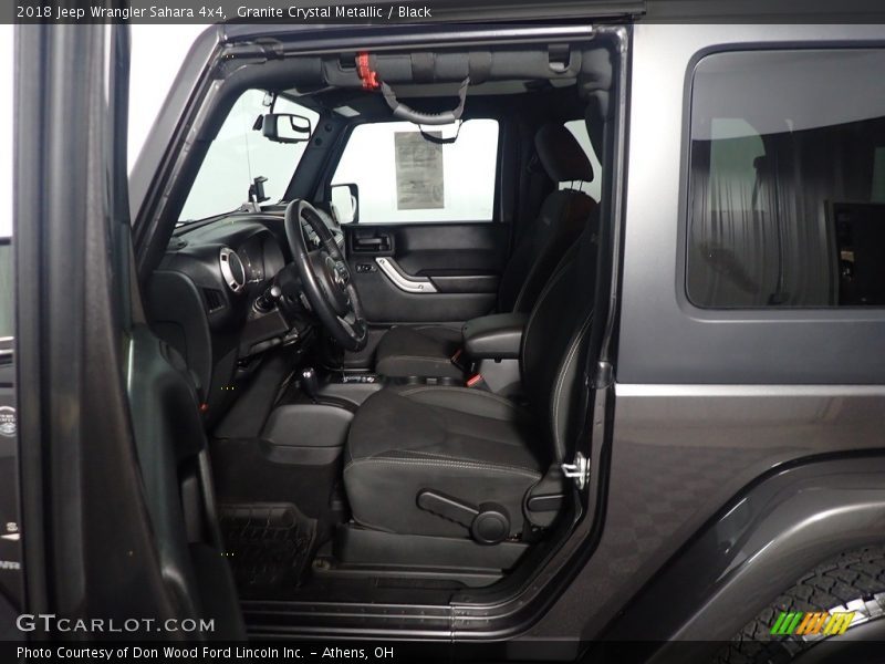 Granite Crystal Metallic / Black 2018 Jeep Wrangler Sahara 4x4