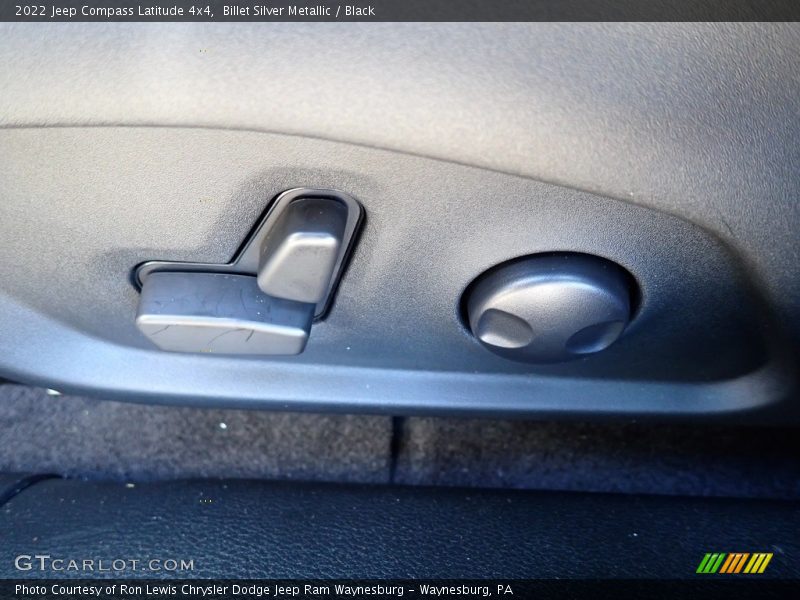 Billet Silver Metallic / Black 2022 Jeep Compass Latitude 4x4