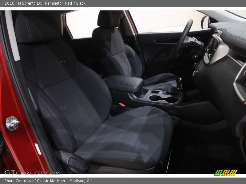 Front Seat of 2018 Sorento LX
